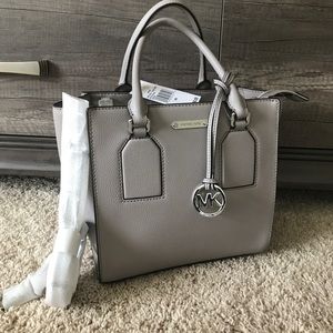 Michael kors MK selby gray bag